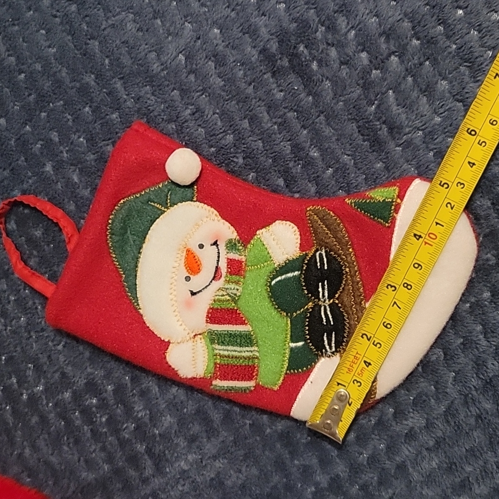 NEW SET OF 4 CHRISTMAS DECORATIONS - Picture 17 of 17